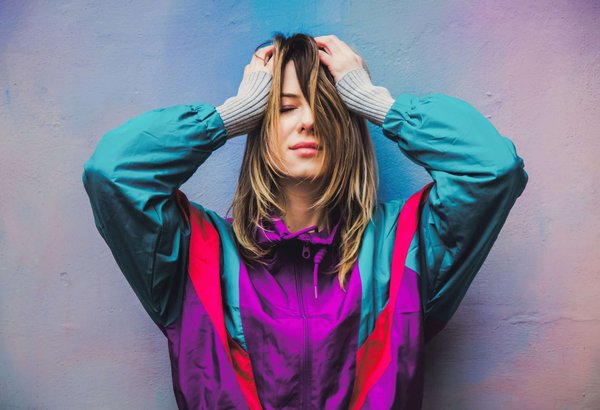 Comment associer des pièces en dentelle à des tenues urbaines pour un look moderne ?